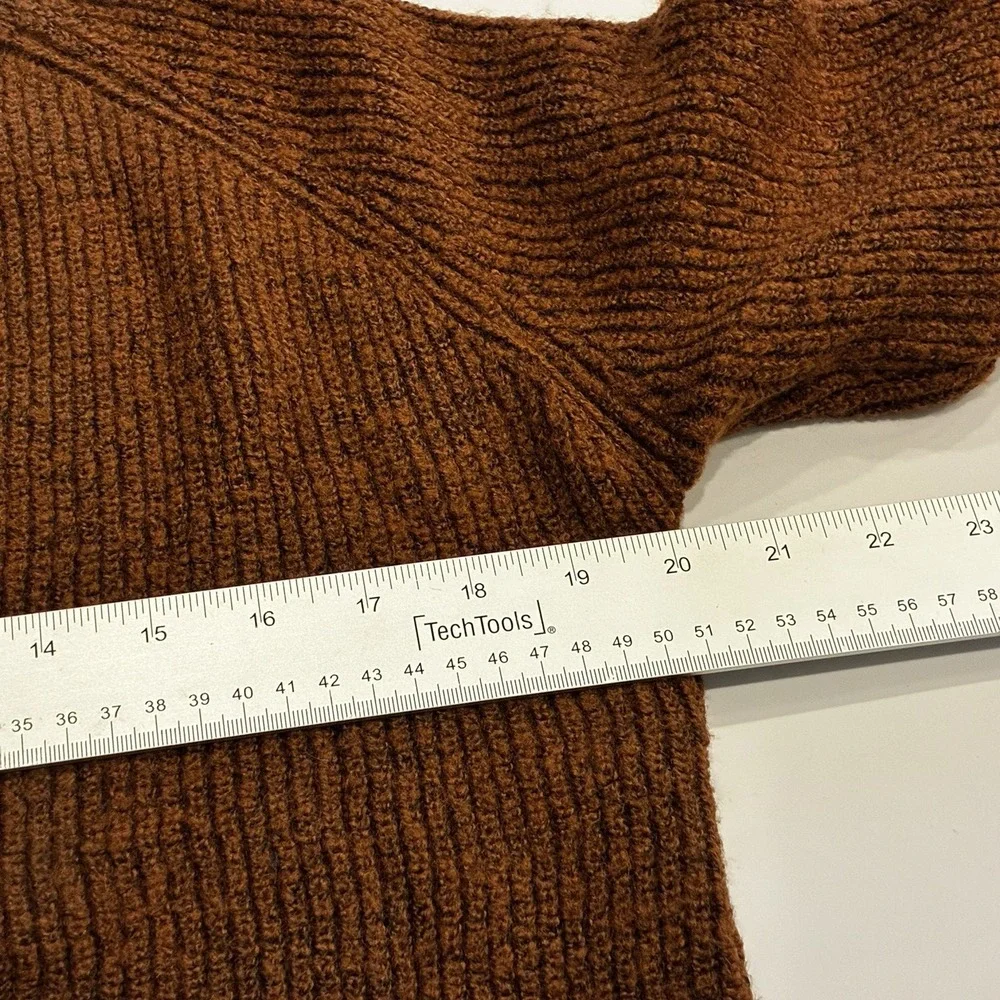 Natural Collections Womens‎ Brown V-Neck Soft Sweater Size L Classic Timeless